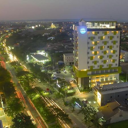 Hotel Dafam Pacific Caesar Σουραμπάγια Εξωτερικό φωτογραφία