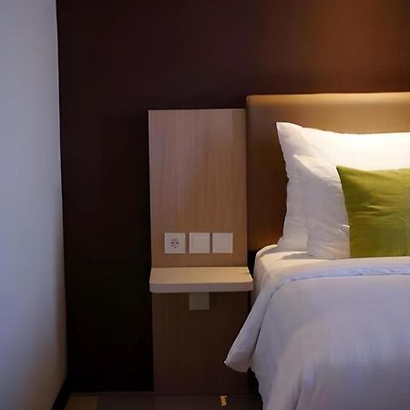 Hotel Dafam Pacific Caesar Σουραμπάγια Εξωτερικό φωτογραφία