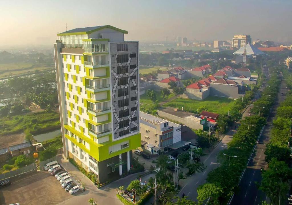 Hotel Dafam Pacific Caesar Σουραμπάγια Εξωτερικό φωτογραφία